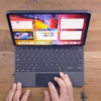 苹果开发折叠屏iPad：18.8英寸巨屏无折痕 史无前例