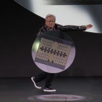 RTX 50系显卡简评：AI才是老黄的杀手锏