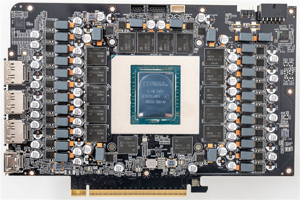 RTX 50利润全被NVIDIA榨干!原价买完全不可能