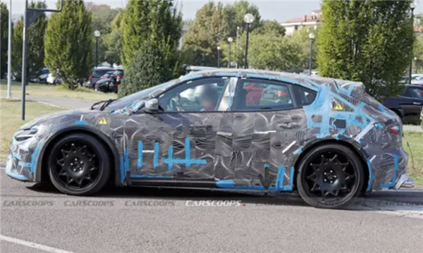 价格接近400万元！法拉利首款纯电动车将于今年秋季发布