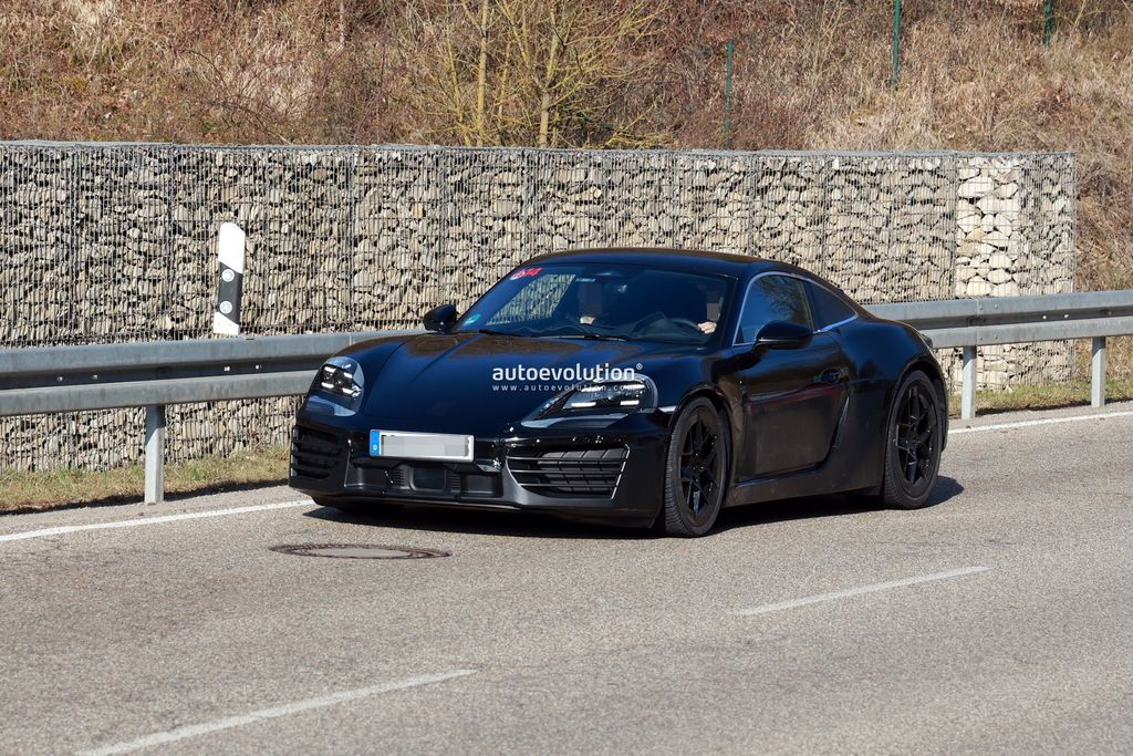 保时捷 718 Cayman EV 电动跑车路测图再曝，设计焕然一新