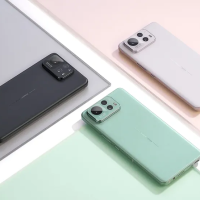 华硕 Zenfone 12 Ultra 手机发布，16+512GB 售 1099 欧元