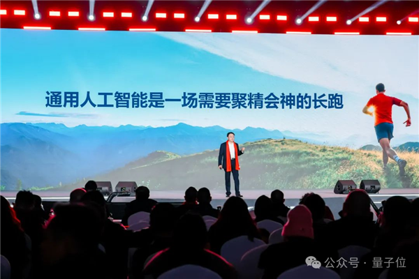 DeepSeek无问西东！先行者早已趟平全国产之路