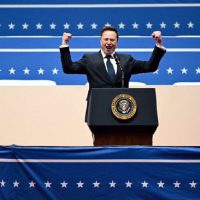 多次收到死亡威胁 马斯克称考虑扩大安保团队