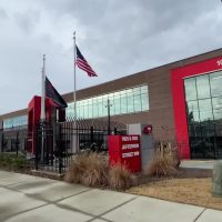 马斯克低调启动第二AI算力集群：7亿美元GPU就位