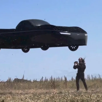 马斯克参投的飞行汽车 Alef 成功起飞：30 万美元，普通公路也能跑