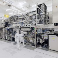 世界最先进！ASML High-NA EUV光刻机已在Intel投入生产：晶圆生产效率、可靠性翻倍