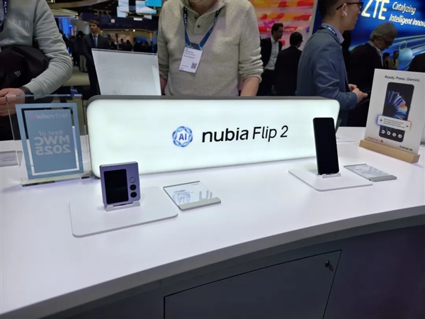 今年的MWC 感觉和“通信”行业没几毛钱关系