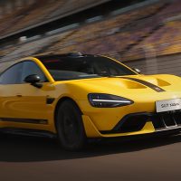 雷军：小米汽车已交付超18万辆 还有15万台在排队