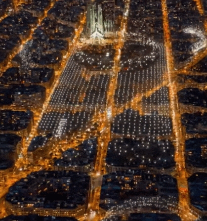 今年的MWC 感觉和“通信”行业没几毛钱关系