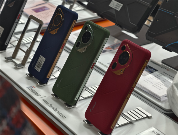 今年的MWC 感觉和“通信”行业没几毛钱关系