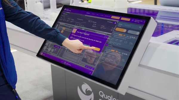 今年的MWC 感觉和“通信”行业没几毛钱关系