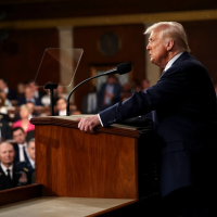 特朗普欲废除芯片法案，谁叫好，谁紧张？