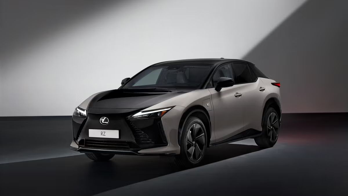 雷克萨斯 RZ550e 电动紧凑豪华 SUV 登场:402 马力、首配 F Sport 标识、引入线控转向技术 雷克萨斯 RZ550e 电动紧凑豪华 SUV 登场:402 马力、首配 F Sport 标识、引入线控转向技术