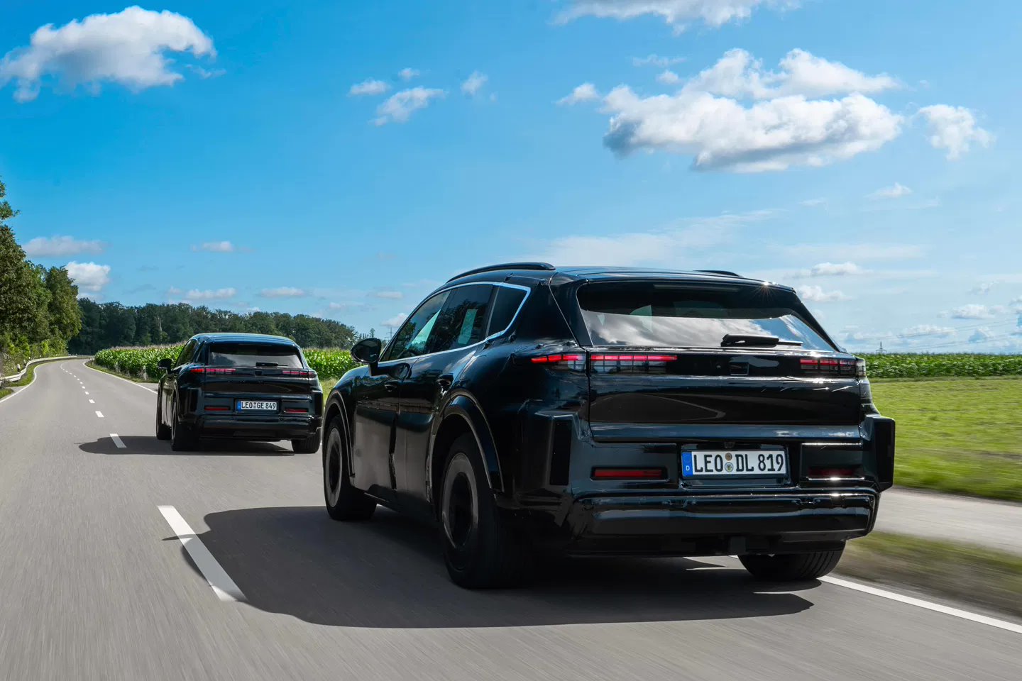 保时捷确认电动卡宴今年年内登场，燃油版有望生产至 2030 年代