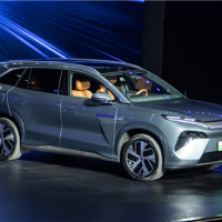 动力最强家用SUV 比亚迪唐L EV开售：28万起首发16项全球第一