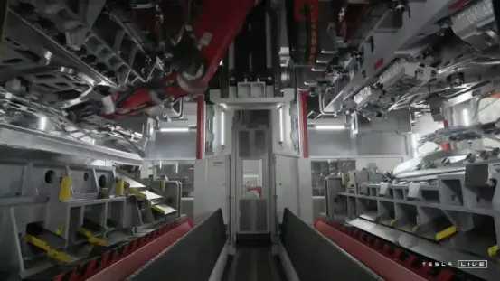 马斯克员工大会讲话十大看点：5秒造车、人形机器人量产、全球最低成本锂电池