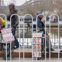 微信上线“附近的工作”小程序：招聘岗位超2万个