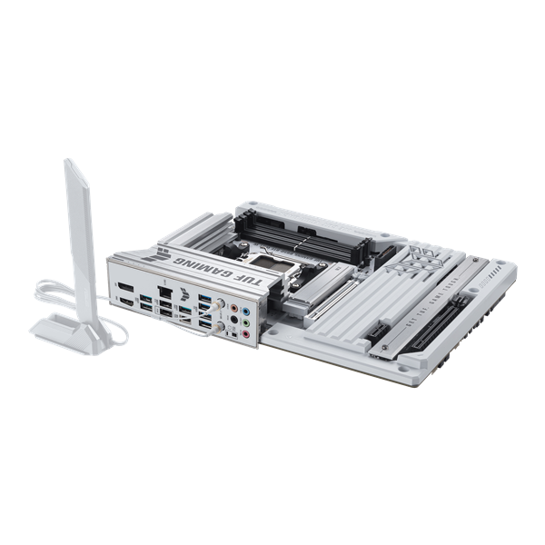 华硕第一次把背插主板给了AMD！自带600W显卡供电插槽