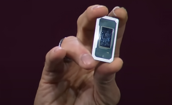 Intel官宣！18A Panther Lake今年量产供货、明年大规模上市