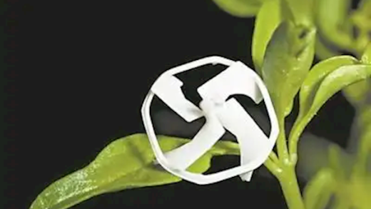 世界最小无人机诞生：直径不到1厘米、仅0.02克