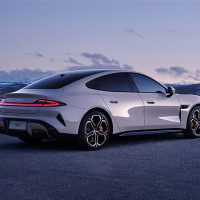 从智驾到司机接管 专家：最少需10秒才能唤回分心的驾驶员