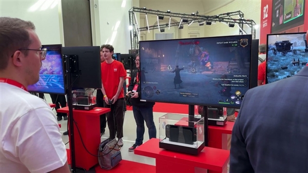 《赛博朋克2077》Switch 2版试玩：30帧、画面还行