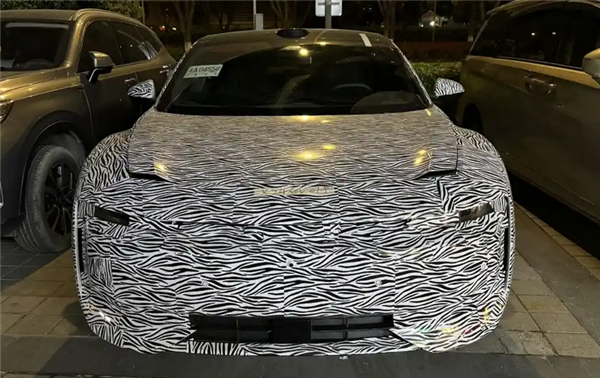 满眼都是屏!奥迪新品牌AUDI新车内饰首次曝光