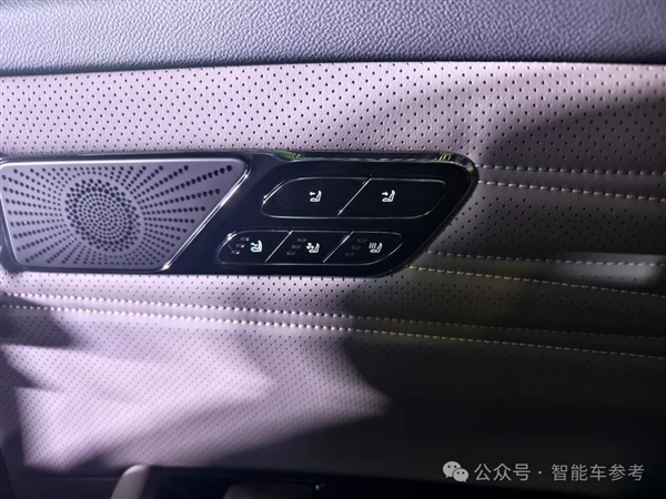 杭州版大奔14万开卖！百公里3个油 送行政座椅