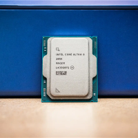 关税风波下的芯片市场：华强北商家“捂”货待涨 国产半导体厂商已接到“替代”订单