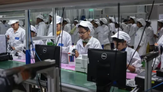 机构预计关税将推动苹果将加速从中国撤离制造业的进程