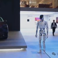 宝马秀起科技：哪还有其他汽车什么事