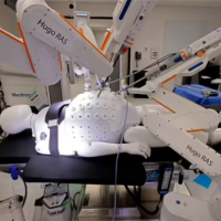 马斯克：机器人将在5年内超越顶尖外科医生