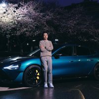 小米YU7迄今最清晰内饰谍照曝光：PHUD环绕屏醒目异常