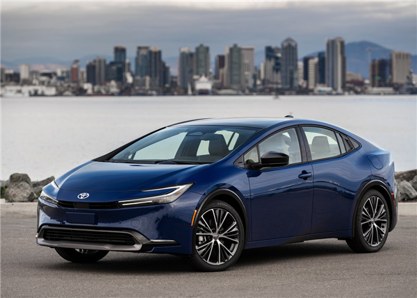 丰田章男:若生产太多电动汽车 反而会增加碳排放