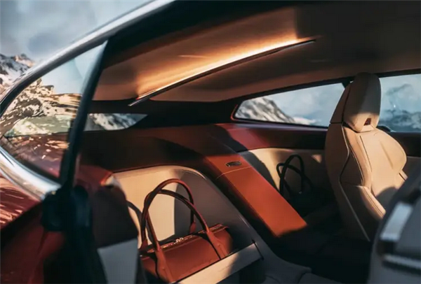 全球限量70台！宝马全新猎装轿跑Speedtop发布：售价将超400万元