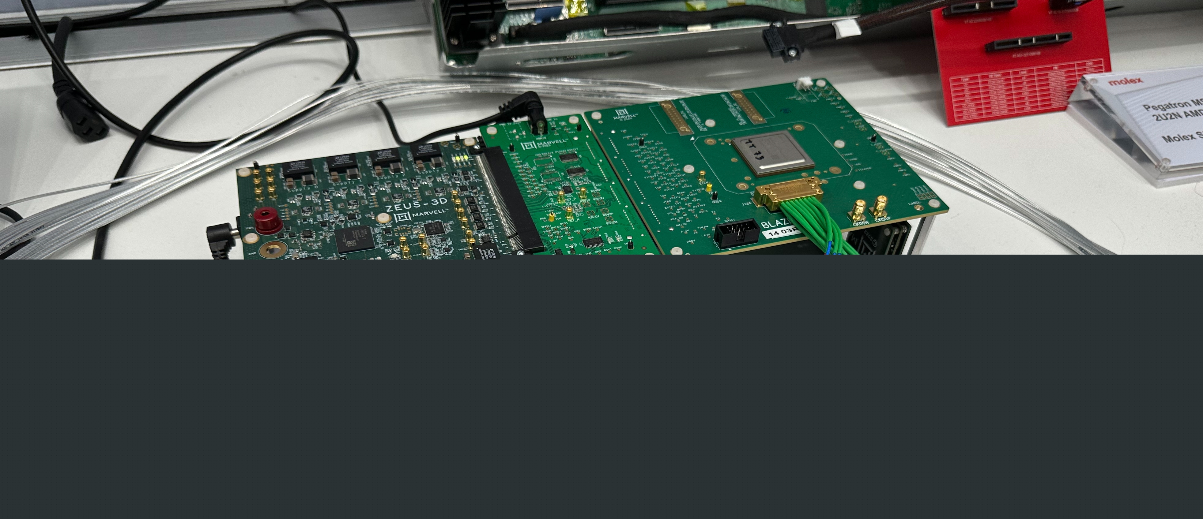 PCIe 7.0公开展示：1米距离 速度达128Gbps