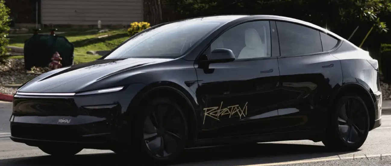 特斯拉Robotaxi真车首曝：6月22日试运营