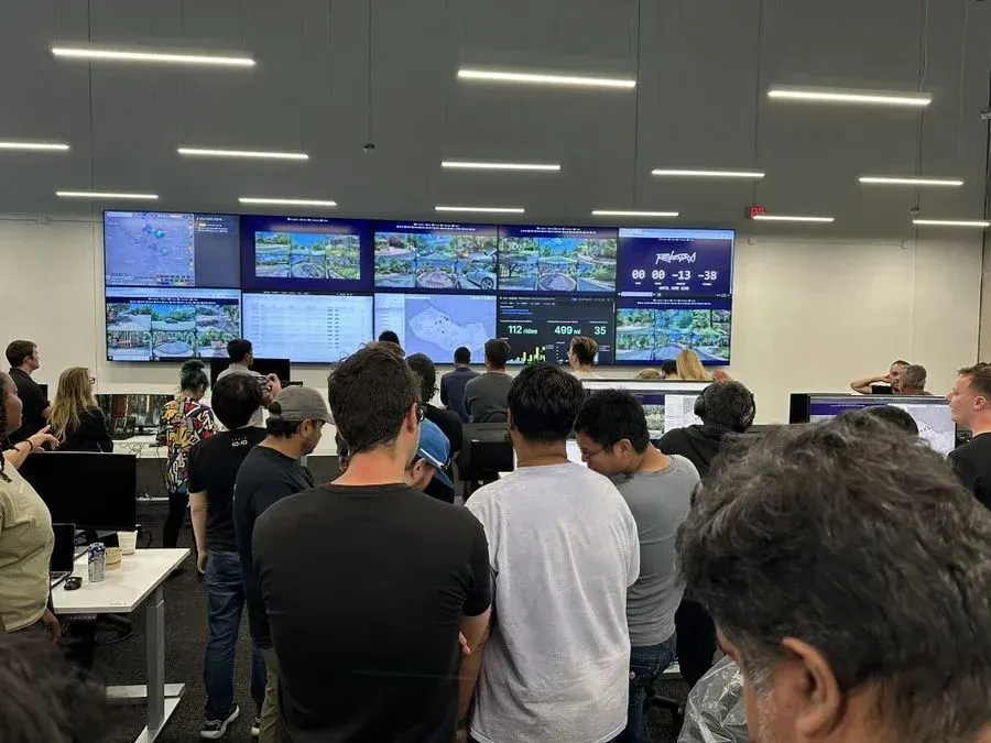 特斯拉Robotaxi到底行不行？