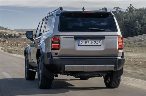 又一经典车型宣布加电！丰田官宣：全新陆巡将搭48V柴油混动动力