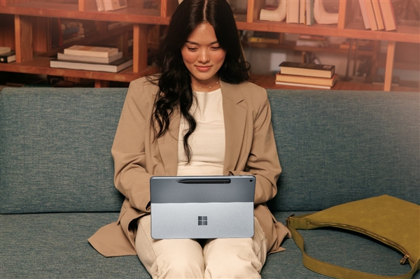 微软Surface Laptop 13英寸/Pro 12英寸中国正式上市！6888元起、性能提升50%