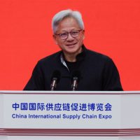 黄仁勋大赞中国AI模型：世界一流、是全球进步催化剂