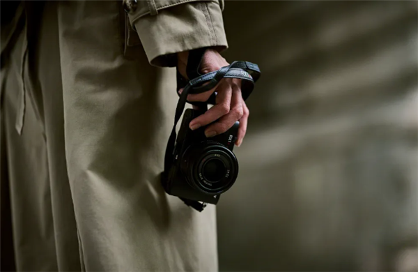 33999元！索尼发布黑卡RX1RM3：6100万像素CMOS