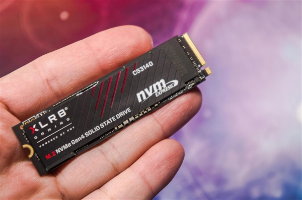 除了M.2接口 PCIe固态硬盘还有两个“亲兄弟”