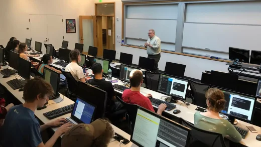 计算机科学专业应届毕业生的失业率已高达6.1%至7.5%