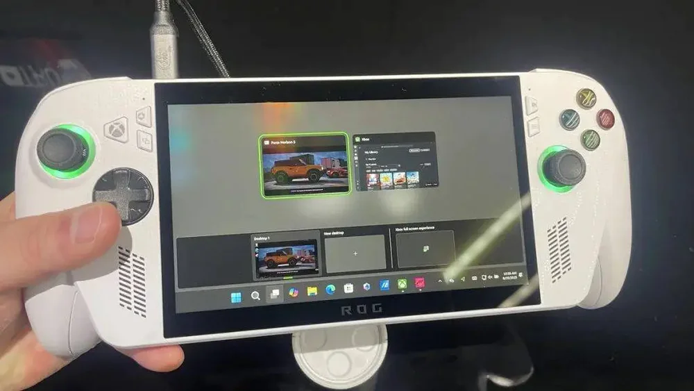 微软首款“Xbox掌机”，终于能玩了？