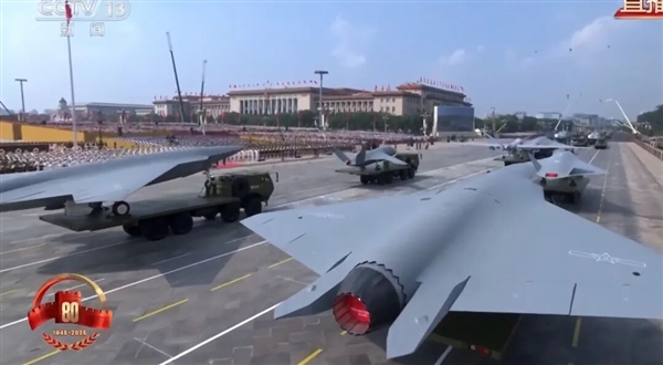 看完今天的大阅兵 我的想象力有点跟不上了