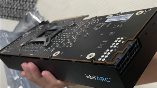 竟有512-bit 16GB显存：Intel锐炫A750神秘样品曝光