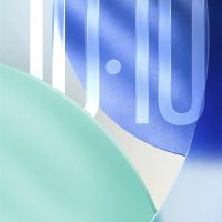 流畅度提升明显！iOS 26正式版发布 苹果液态玻璃设计引争议：你觉得丑吗