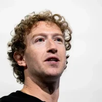 扎克伯格：宁愿浪费数千亿美元 也不愿在AI领域落后